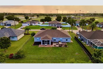 1305 SW 22nd Pl, Cape Coral, FL 33991 - Photo 28