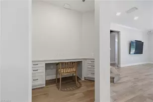 16277 Borelle Cir, Naples, FL 34110 - Photo 10