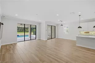 16277 Borelle Cir, Naples, FL 34110 - Photo 4