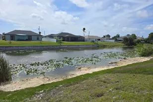 918 NE 12th St, Cape Coral, FL 33909 - Photo 16