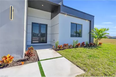 1021 Chiquita Blvd N, Cape Coral, FL 33993 - Photo 2