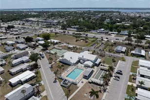 203 Harvest Ln, North Fort Myers, FL 33917 - Photo 34