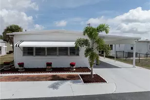 203 Harvest Ln, North Fort Myers, FL 33917 - Photo 4