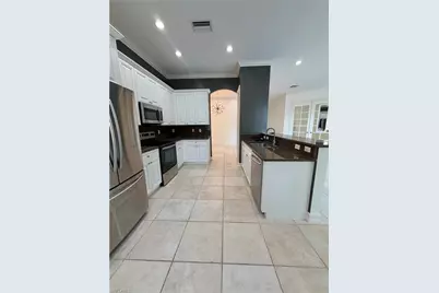 7060 San Lorenzo Ct #202, Fort Myers, FL 33966 - Photo 12