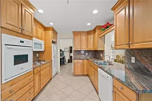 721 Canton Ave, Lehigh Acres, FL 33972 - Photo 4