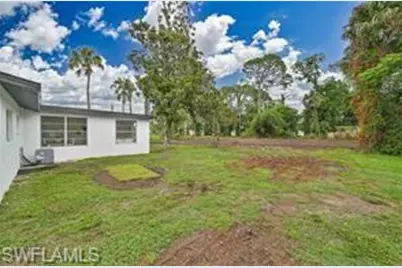 26 Maple Ave N, Lehigh Acres, FL 33936 - Photo 2