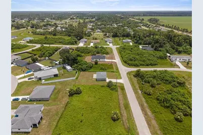 3061 Adcock Dr, Labelle, FL 33935 - Photo 28