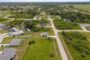 3061 Adcock Dr, Labelle, FL 33935 - Photo 28