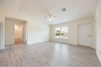 3061 Adcock Dr, Labelle, FL 33935 - Photo 4