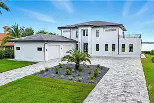 6390 River Club Ct, North Fort Myers, FL 33917 - Photo 2