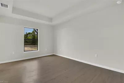 532 Raintree St E, Lehigh Acres, FL 33974 - Photo 14