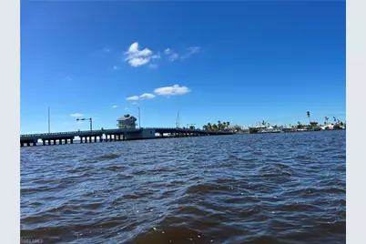 11242 Matlacha Ave, Matlacha, FL 33993 - Photo 12