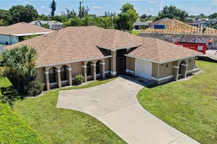 1817 NE Van Loon Terrace, Cape Coral, FL 33909 - Photo 28