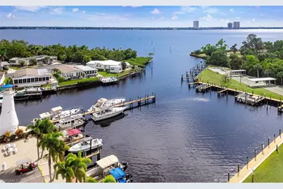 5714 Captain John Smith Loop, North Fort Myers, FL 33917 - Photo 36