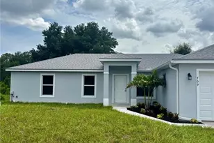 709 Ledge St, Lehigh Acres, FL 33972 - Photo 2
