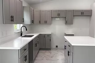 709 Ledge St, Lehigh Acres, FL 33972 - Photo 10
