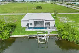806 NW 33rd Ave, Cape Coral, FL 33993 - Photo 48