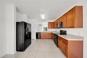 3477 Acapulco Cir, Cape Coral, FL 33909 - Photo 24