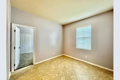 12074 Country Day Cir, Fort Myers, FL 33913 - Photo 14