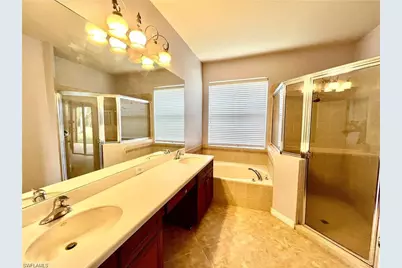 12074 Country Day Cir, Fort Myers, FL 33913 - Photo 8