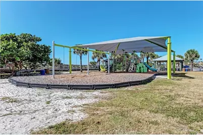 201 Baytree Dr, Rotonda West, FL 33947 - Photo 10