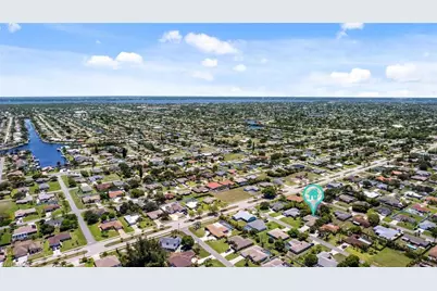 620 SE 21st Ter, Cape Coral, FL 33990 - Photo 20