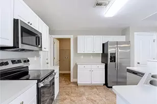 3027 38th St SW, Lehigh Acres, FL 33976 - Photo 12