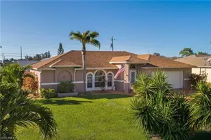 3832 SW 20th Ave, Cape Coral, FL 33914 - Photo 4