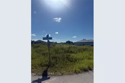 6014 Hanna Ave N, Lehigh Acres, FL 33971 - Photo 2