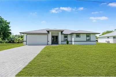 335 4th Ave, Labelle, FL 33935 - Photo 1