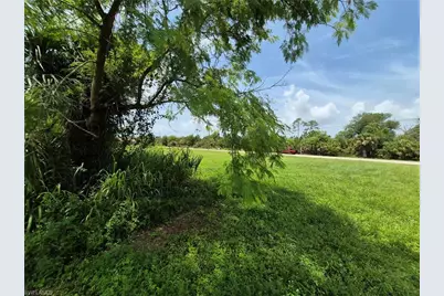 4149 Old Burnt Store Rd N, Cape Coral, FL 33993 - Photo 12