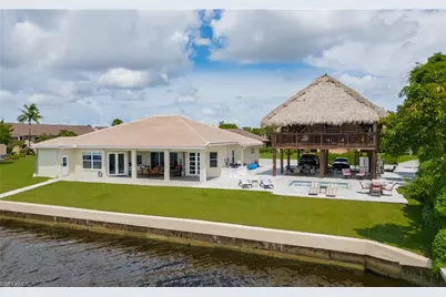 15475 Admiralty Cir, North Fort Myers, FL 33917 - Photo 16