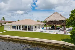 15475 Admiralty Cir, North Fort Myers, FL 33917 - Photo 16