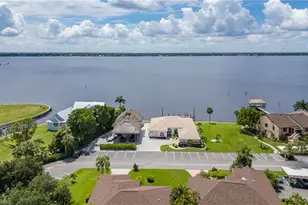 15475 Admiralty Cir, North Fort Myers, FL 33917 - Photo 12