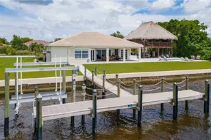 15475 Admiralty Cir, North Fort Myers, FL 33917 - Photo 14