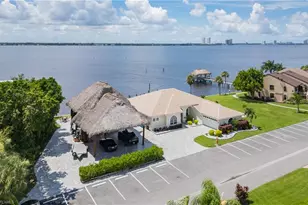 15475 Admiralty Cir, North Fort Myers, FL 33917 - Photo 2