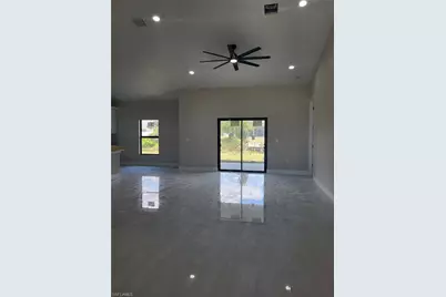 341 NW 7th Ave, Cape Coral, FL 33993 - Photo 4