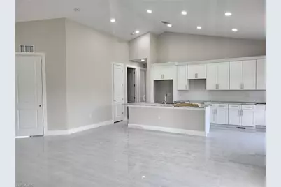 341 NW 7th Ave, Cape Coral, FL 33993 - Photo 10