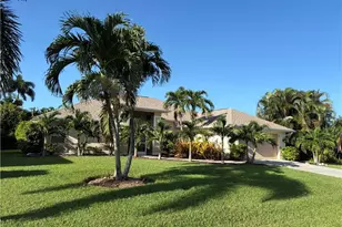 618 SE 18th St, Cape Coral, FL 33990 - Photo 2