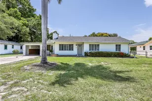1645 Ardmore Rd, Fort Myers, FL 33901 - Photo 2