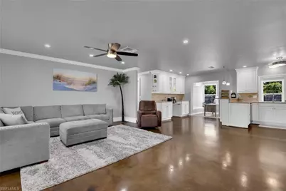 2413 Dover Ave, Fort Myers, FL 33907 - Photo 2