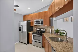 12065 Summergate Cir, Fort Myers, FL 33913 - Photo 10