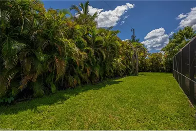 242 SW 45th Ter, Cape Coral, FL 33914 - Photo 28