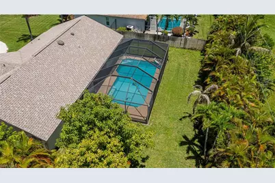 242 SW 45th Ter, Cape Coral, FL 33914 - Photo 32