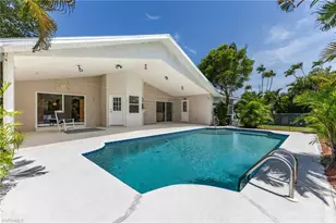 3606 Country Club Blvd, Cape Coral, FL 33904 - Photo 10