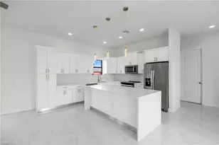 744 Oakridge Ave S, Lehigh Acres, FL 33974 - Photo 28