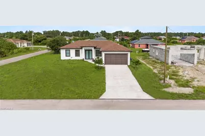 744 Oakridge Ave S, Lehigh Acres, FL 33974 - Photo 6