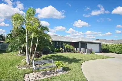 1414 SE 18th Ter, Cape Coral, FL 33990 - Photo 32