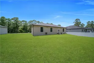 8031 Sandy Cir, Labelle, FL 33935 - Photo 34