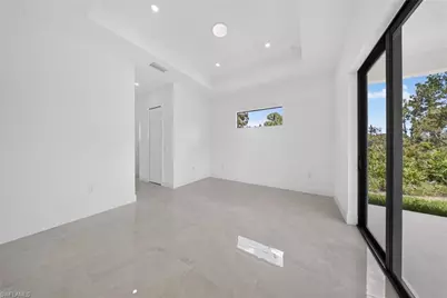 463 Zimmerman Ave S, Lehigh Acres, FL 33974 - Photo 10
